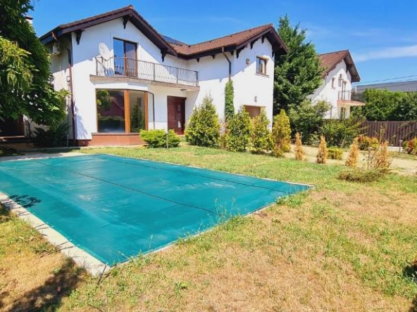 Villa with pool for sale Iancu Nicolae Pipera, Palace Estate